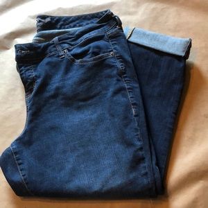 Torrid boyfriend ankle jeans